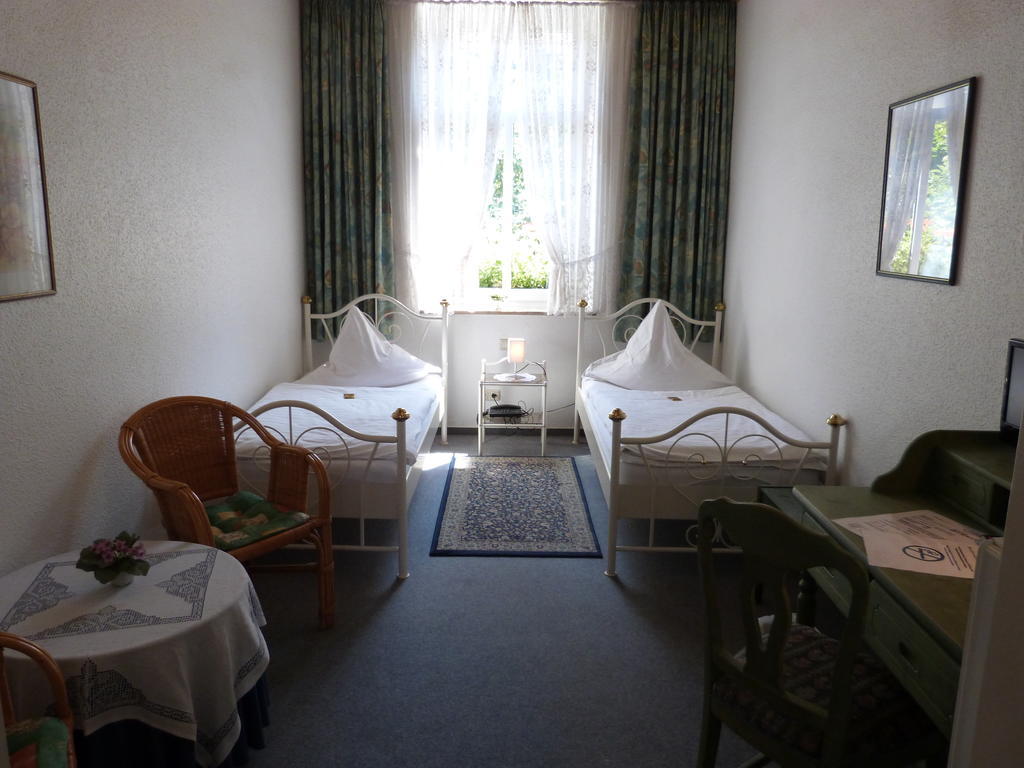 Hotel Jaegerhof Майен Номер фото